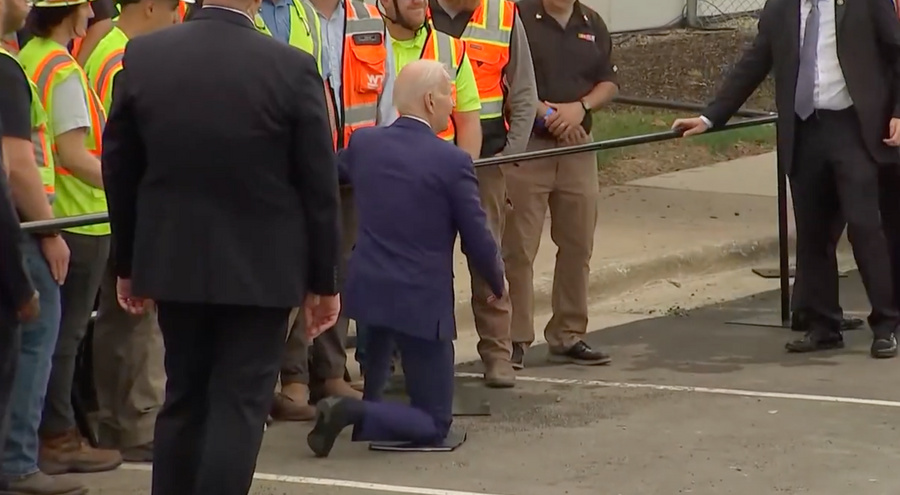 Президент США Джо Байден. Обложка © YouTube / The Independent