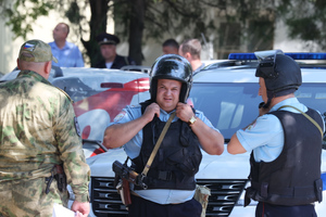 В Крыму полицейские остановили авто на проверку и случайно предотвратили ограбление инкассаторов