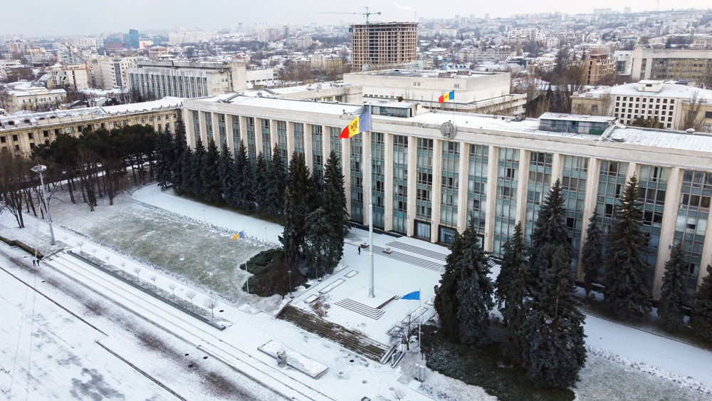 Политик заявил об ужасных последствиях для Молдавии после переименования госязыка
