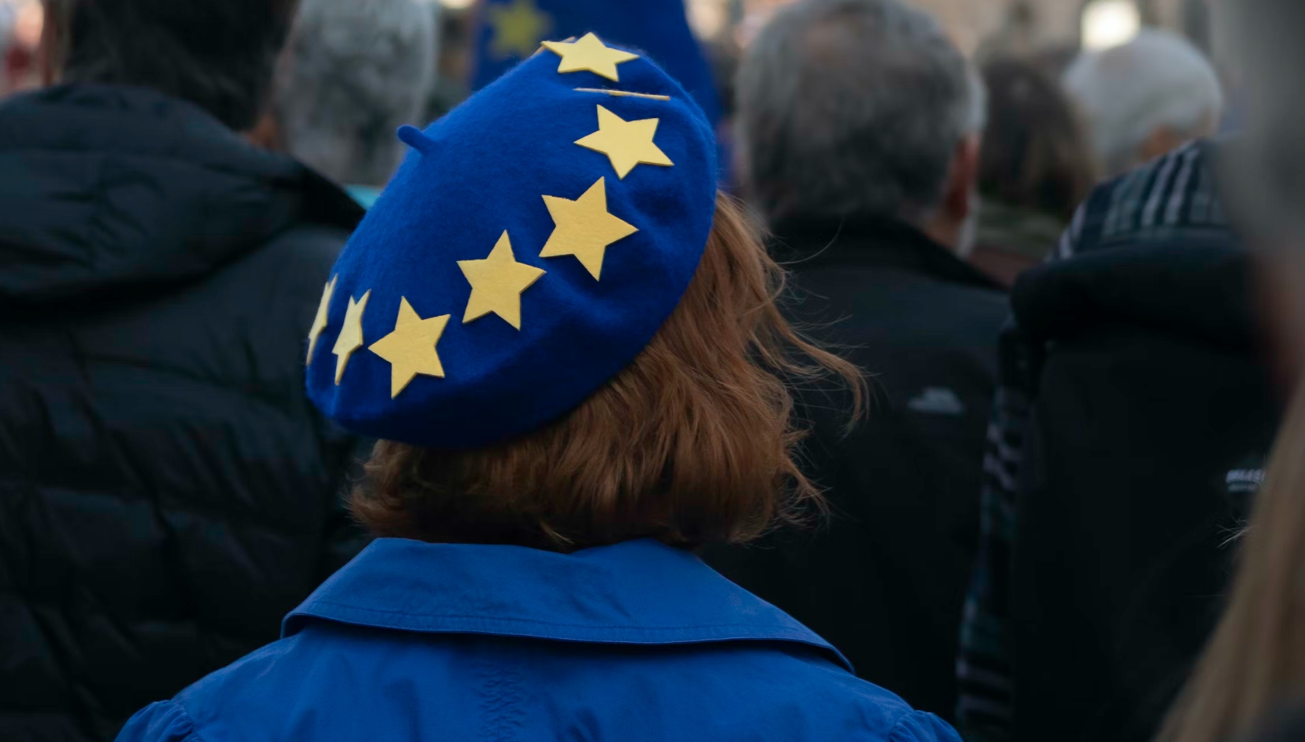 Отношения европейцев к европейцам. Евросоюз кризис. Крах ЕС. Украина Евросоюз. Крах Украины.