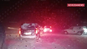 "Ситуация аховая": Пленники снежной бури на дороге в Териберку показали белый ад с затором из 40 машин