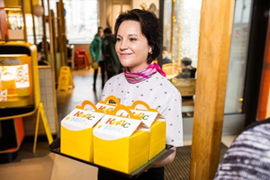 Бывший McDonald's в Белоруссии ответил на слухи о смене названия на "Мы открыты"