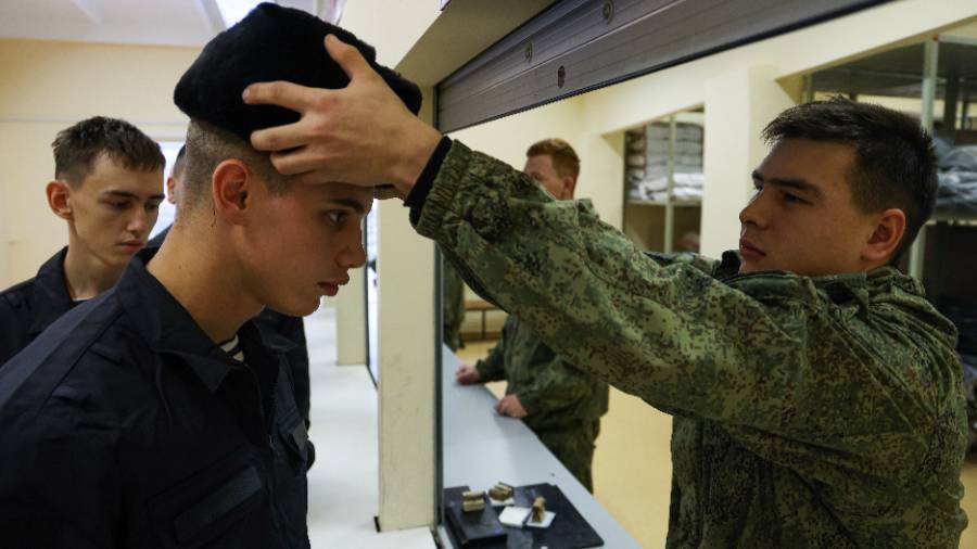 В России начался призыв на срочную службу в Вооружённые силы