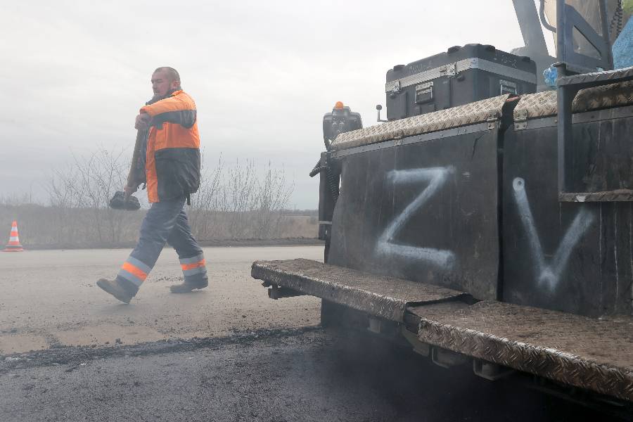 Власти рассказали, в каком состоянии дорога в Крым через новые регионы