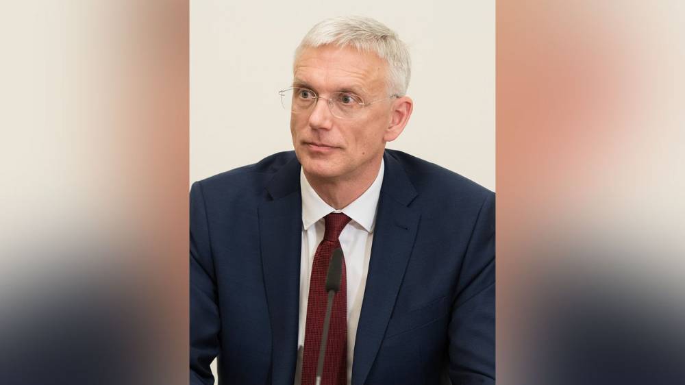 Премьер Латвии Кариньш назвал вопросом времени поставки боевых самолётов Украине