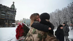 Волонтёры "Мы вместе" осуществили мечту военного, сводившего жену в Мариинский театр