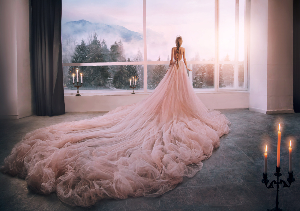 К чему снится свадебное платье по соннику: толкование снов про свадебное платье