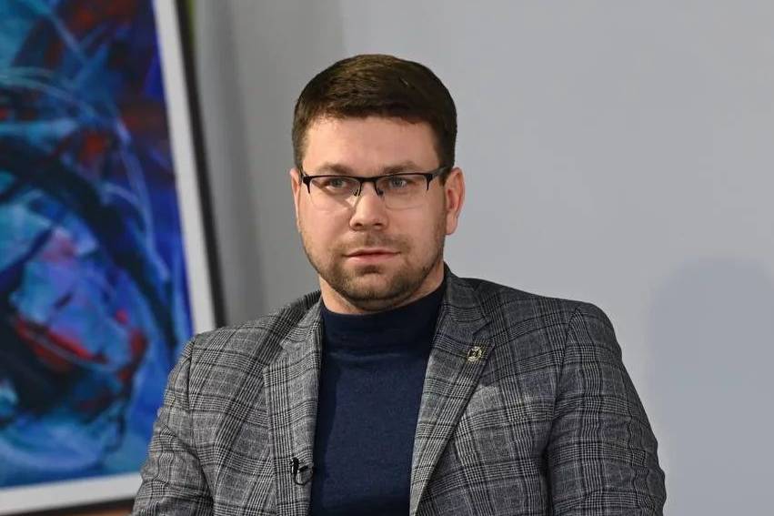 Экс-главу Белгорода Иванова заключили под стражу по делу о крупной взятке