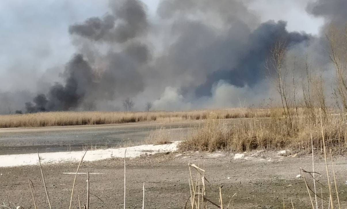 ВСУ обстреляли Энергодар зажигательными боеприпасами, возник пожар