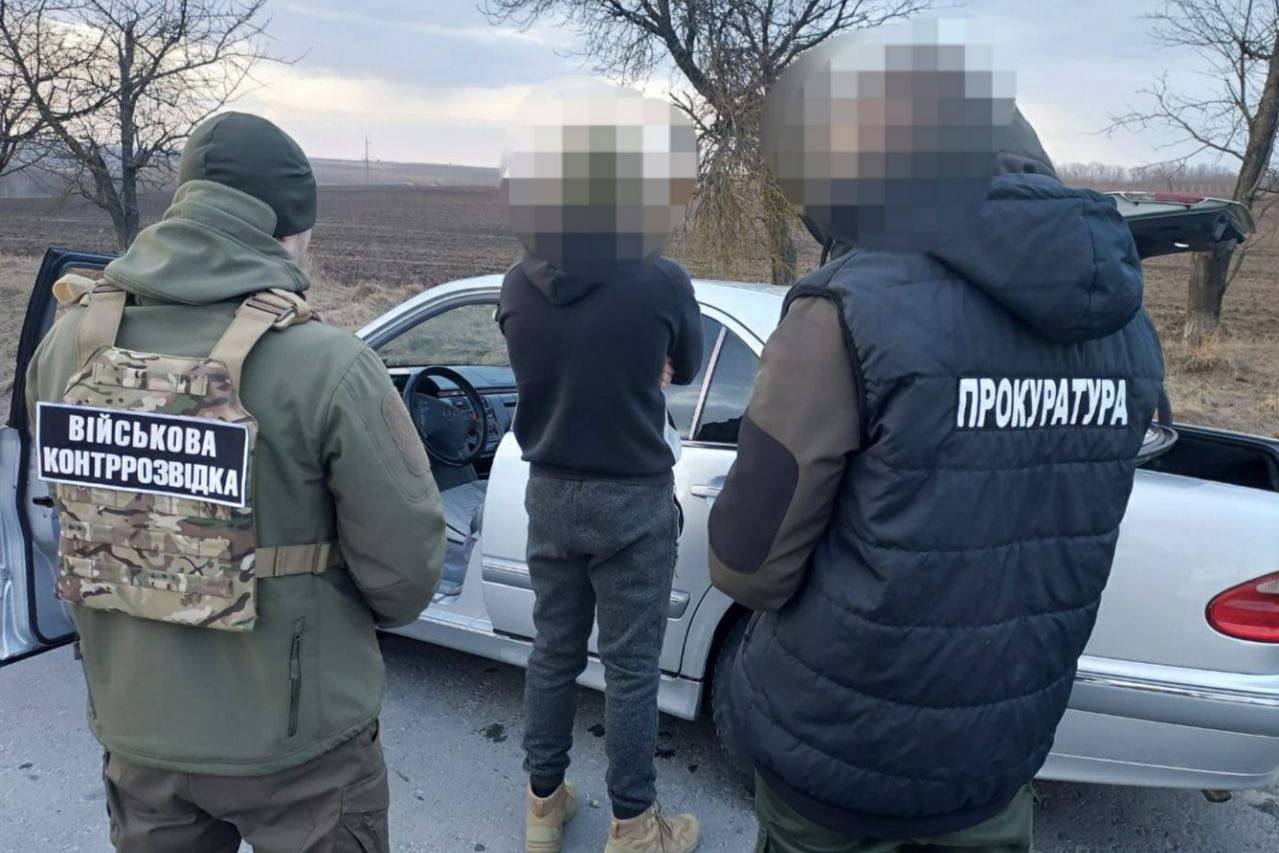 На Украине задержали организатора незаконных перевозок призывников за границу