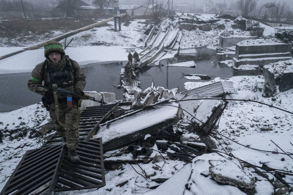 ВС РФ ударом возмездия по Украине перебили поставки западного оружия и переброску резервов