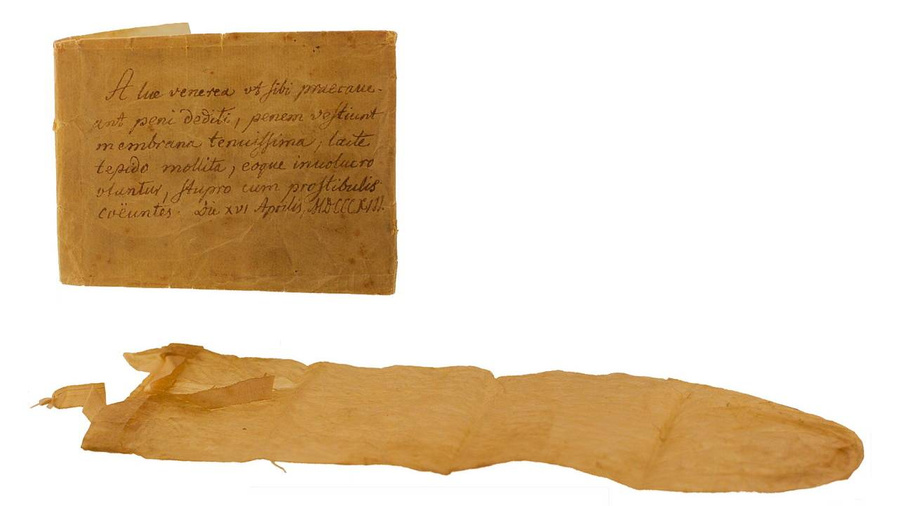 Презерватив 1813 года и инструкция к нему. Изображение © Wikimedia Commons / MatthiasKabel