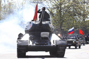 В Крыму отменили военный парад и шествие "Бессмертного полка" из соображений безопасности