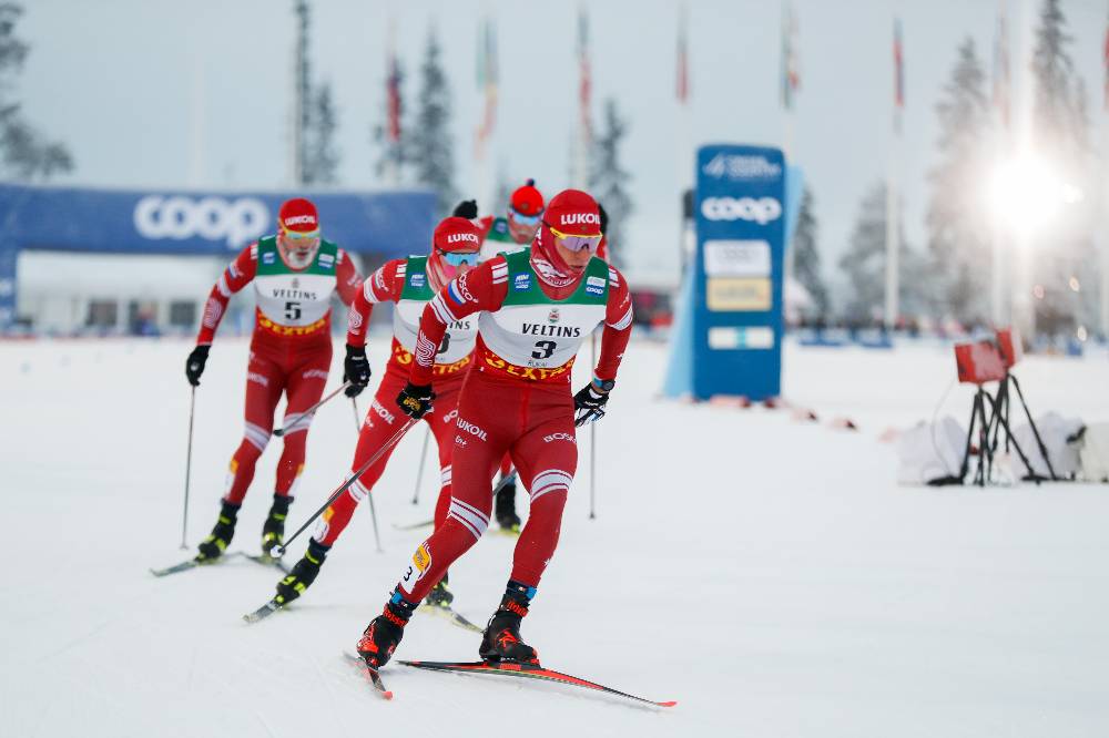 FIS рассмотрит вопрос допуска российских лыжников к соревнованиям в конце мая