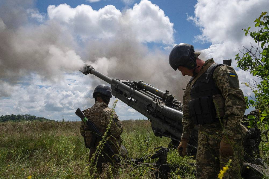 Украинские военные в Харьковской области. Фото © ТАСС / AP / Evgeniy Maloletka