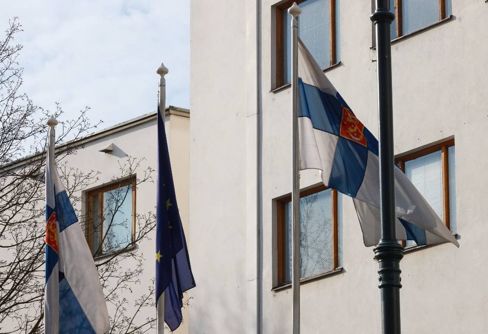 МИД РФ: Атташе посольства Финляндии адресовали конверты с неизвестным веществом