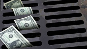 "Монополия доллара разрушается": В Совфеде оценили прогноз Рубини о грядущей рецессии в США