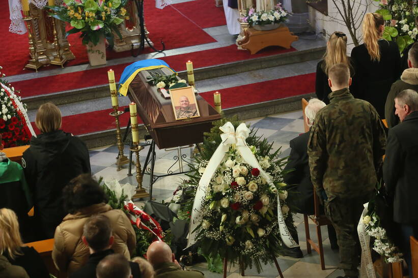 <p>Похороны Журека. Фото © PAP / Tomasz Wojtasik</p>