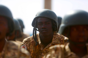 Командующий спецназом Судана сбежал после дезертирства охранников