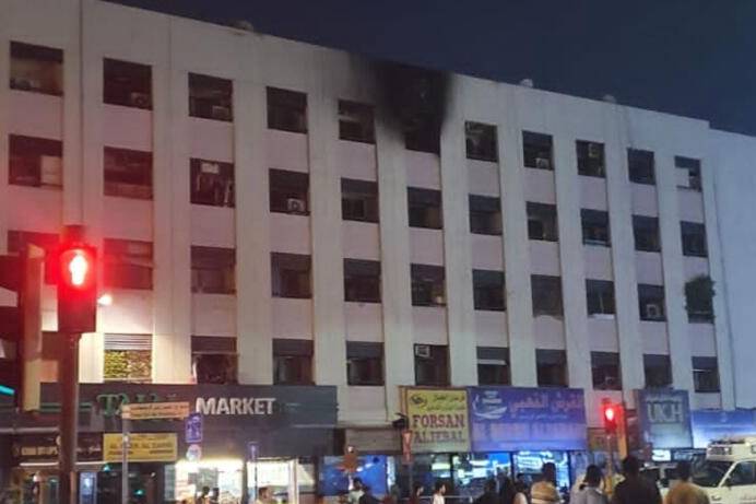 В Дубае 16 человек погибли в страшном пожаре в многоэтажке