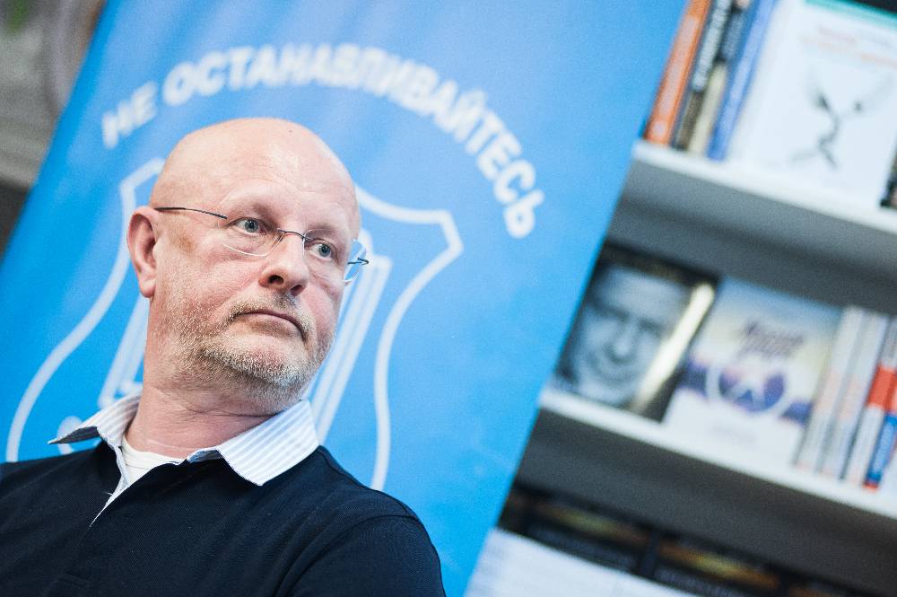 Объясните откуда: Пучков поддержал идею конфисковать деньги у тех, кто хранит миллионы наличкой