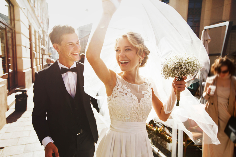 Блондинки всегда выходят замуж за богатых. Фото © Shutterstock