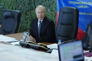 Герой России объяснил, для чего Путин посещал штаб "Днепр" на Херсонском направлении