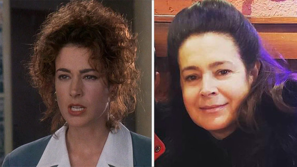 Үлкен жопы бар жалаңаш жетілген әйелдер