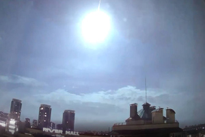 Уфолог заявил, что вспышкой над Киевом был сбитый двумя "терминаторами" метеорит