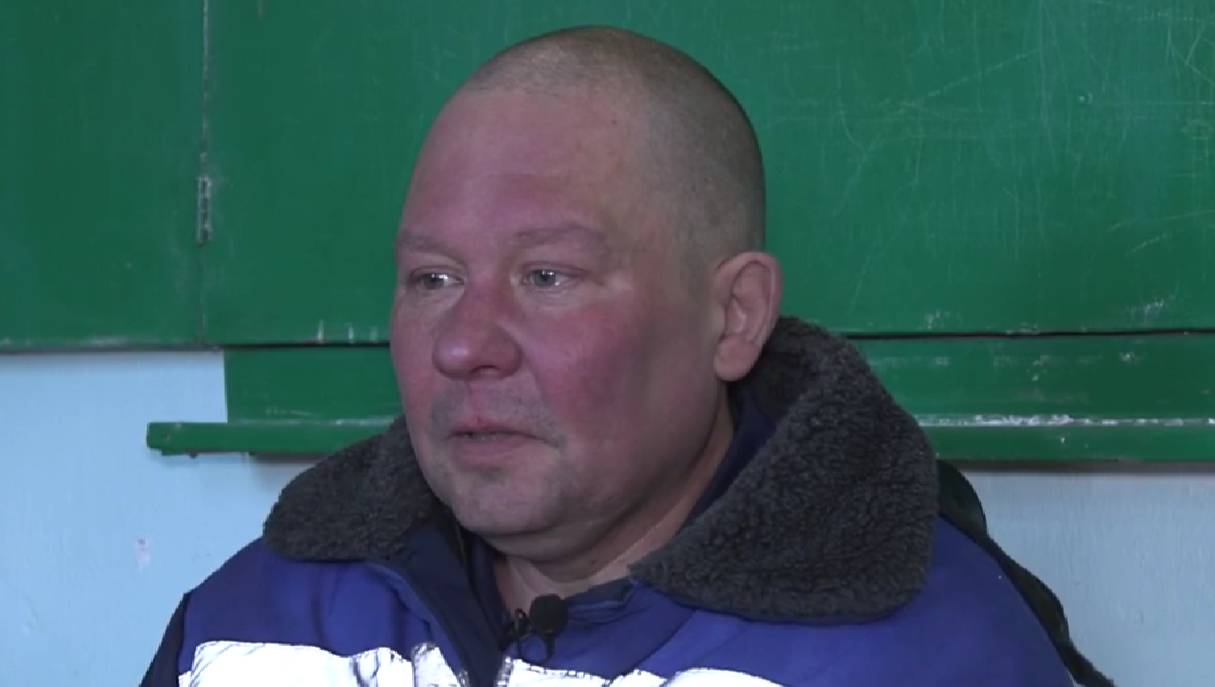 ВСУ в Артёмовске бросили гранаты в подвал с мирными жителями, рассказал очевидец