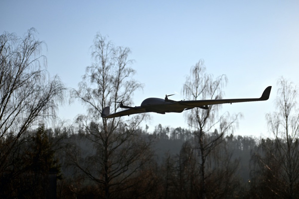 Система ПВО сбила беспилотник самолётного типа в Крыму