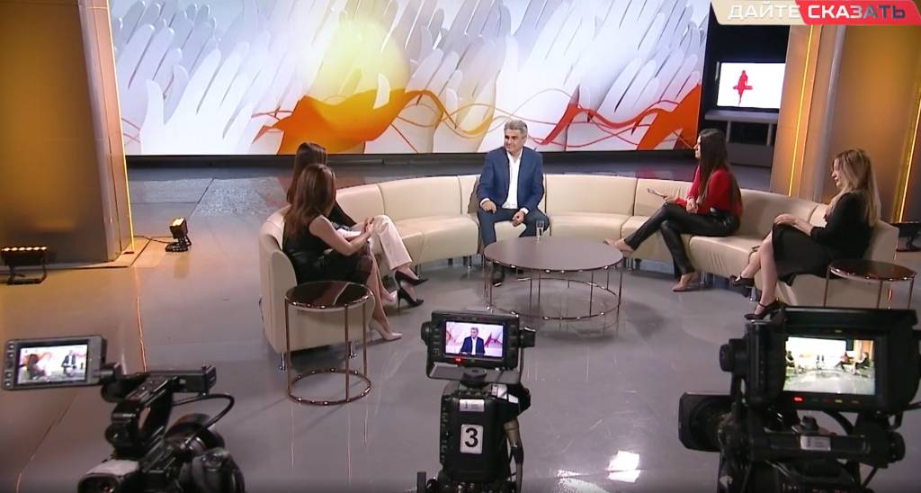 Заполняют пустую нишу: Депутат Нечаев рассказал о пользе инфоцыган в России