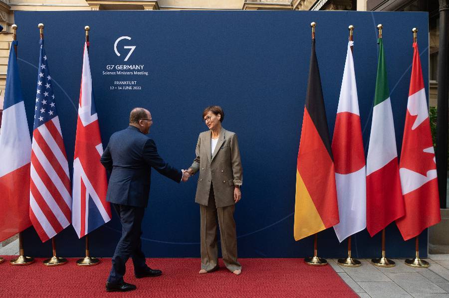 В Японии подтвердили планы G7 запретить почти весь экспорт в Россию