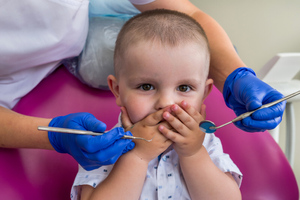 Родителям объяснили, почему ребёнка нужно вести к стоматологу с первого зуба