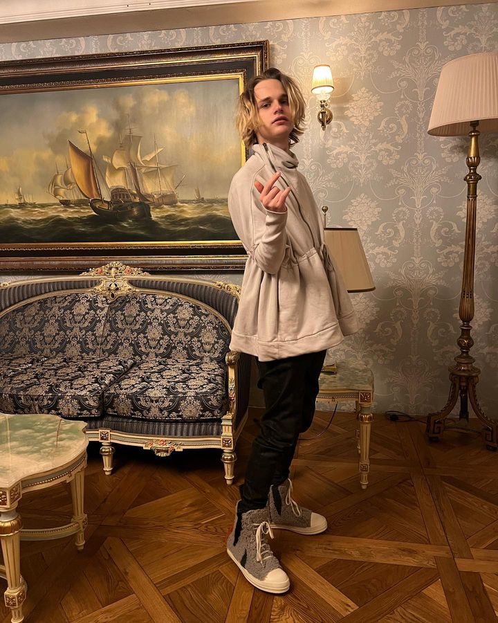 Скалли Милано на съёмной квартире. Фото © Instagram (признан экстремистской организацией и запрещён на территории Российской Федерации) / scallymilano