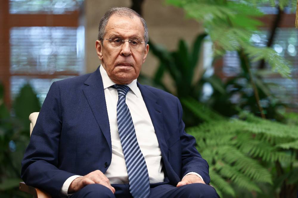 Лавров припомнил Байдену призывы бомбить Белград и разрушать мосты на реке Дрине
