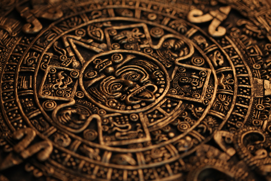 <p>Древний календарь майя. Обложка ©  Shutterstock</p>