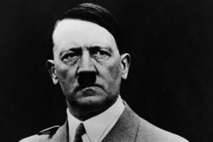 ФСБ рассекретила данные о "сломленном" состоянии Гитлера перед самоубийством