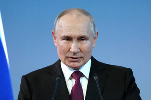 Путин поручил внимательно и системно вести работу по интеграции новых регионов России