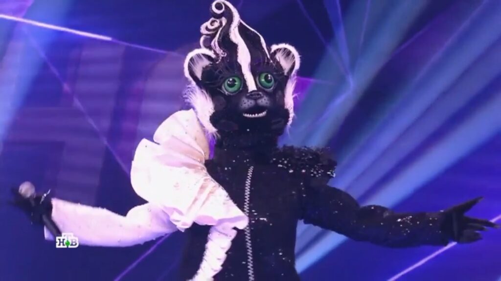 Какая маска покинула шоу 2 апреля в шоу "Маска"? Фото © Rutube / НТВ 