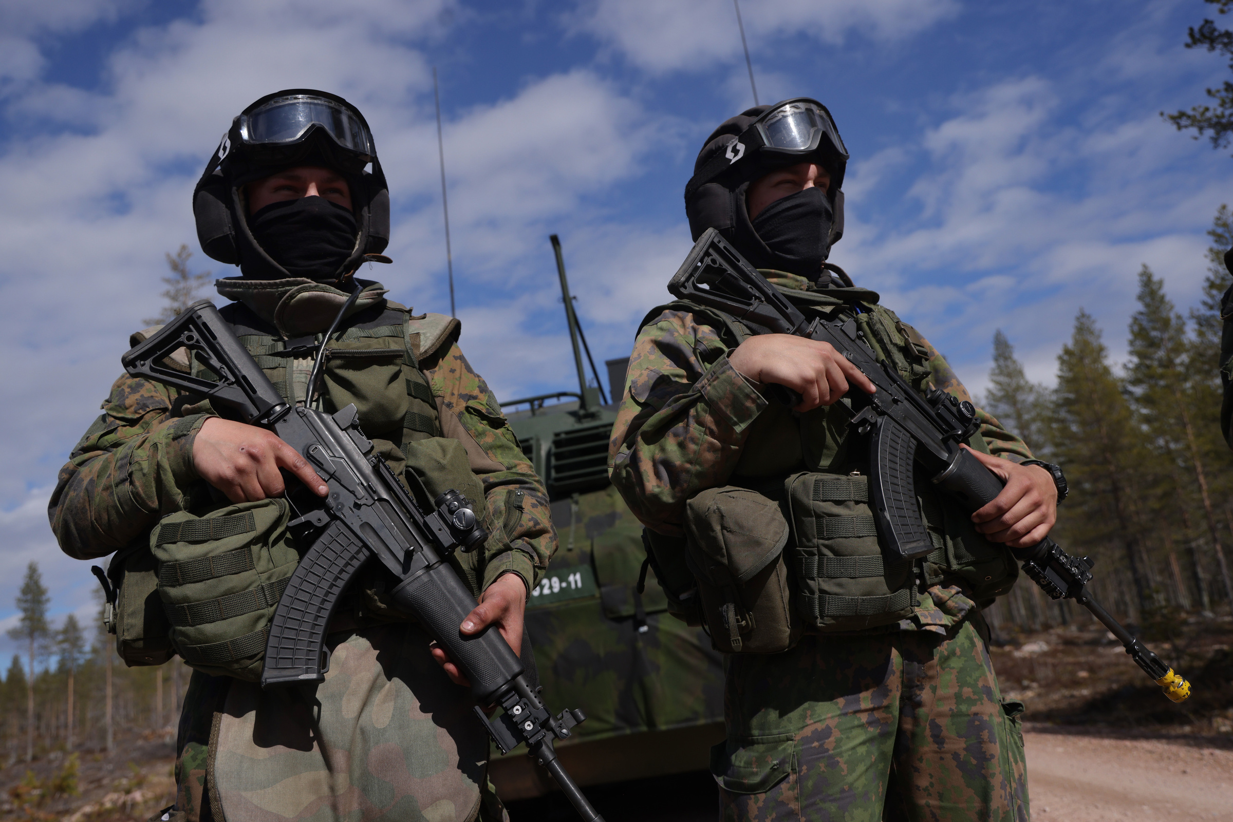 Финские солдаты – срочники участвуют в военных учениях. Фото © Getty Images / Takimoto Marina / SOPA Images / LightRocket