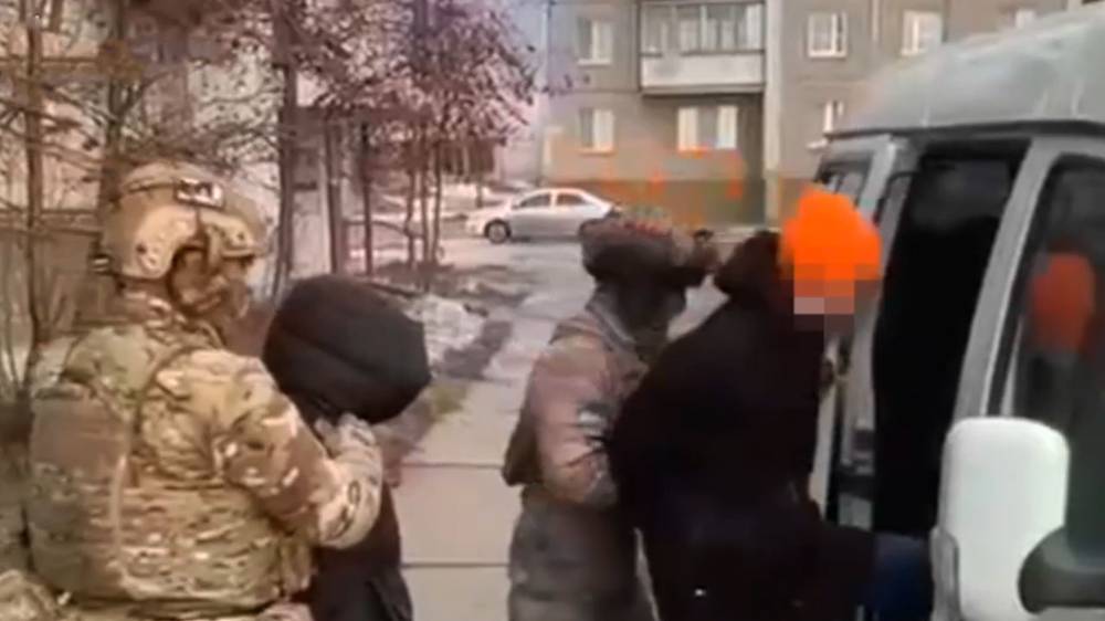 На Урале задержали семейную пару, передавшую чертежи спецслужбам Украины