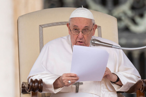 Папа римский призвал формировать образ мужчин, способных к здоровым отношениям