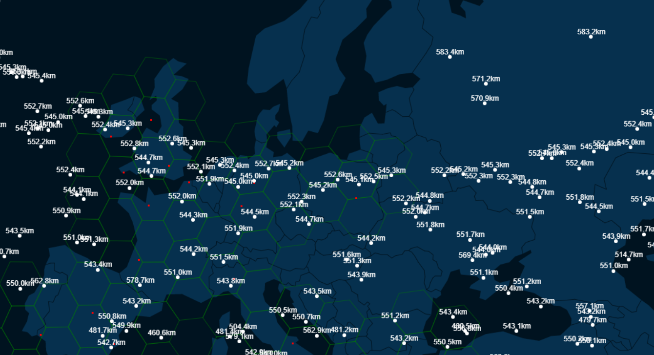 Карта спутников Starlink над Европой. Фото © satellitemap.space