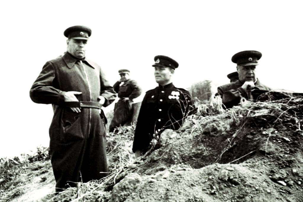 Политолог: Крымская наступательная операция триумф военного интеллекта исторической России