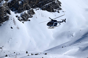 Смертоносный сход лавины на туристов в Альпах попал на видео