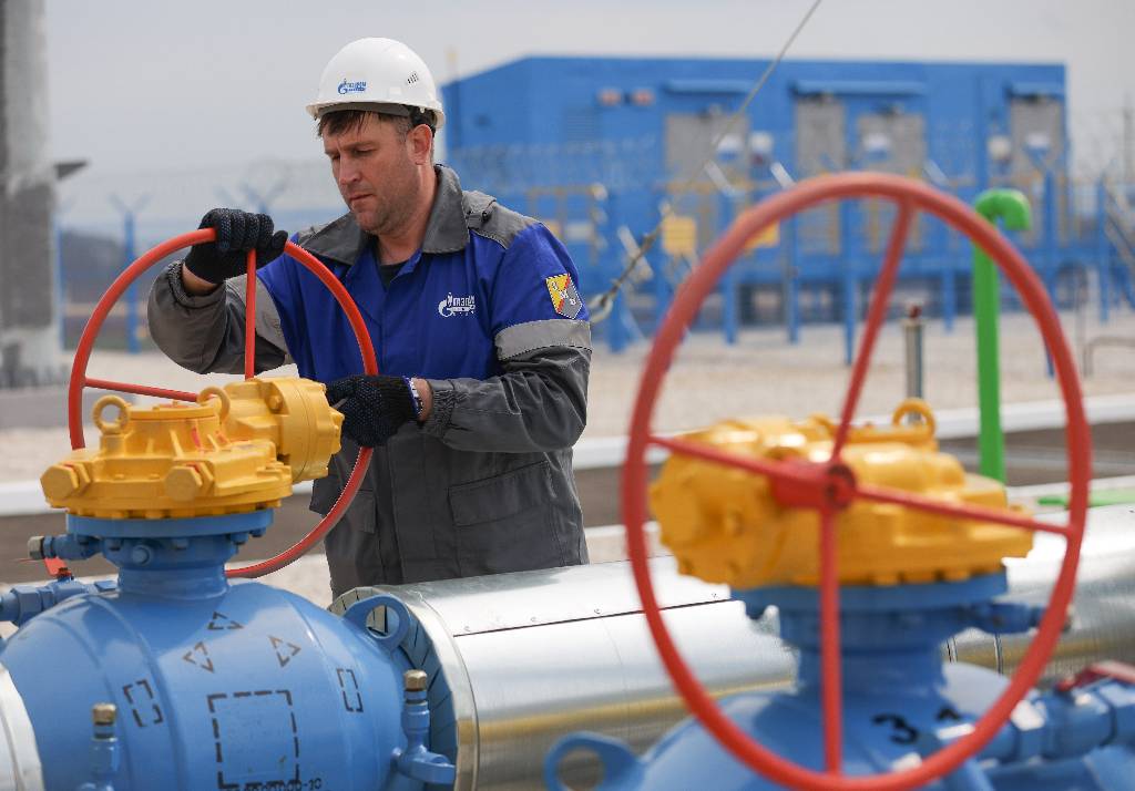 Подачу газа из России в Армению приостановили до 4 мая