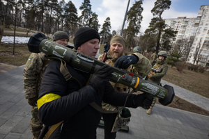 На Западе дали Киеву неприятный совет, как сохранить запасы вооружений