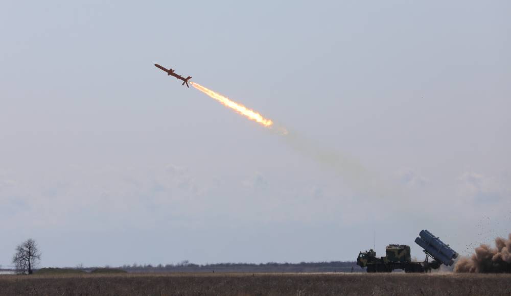 Украину предупредили о последствиях применения снарядов с обеднённым ураном