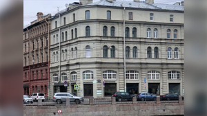  У Берковичей есть жилая недвижимость в историческом здании в Апраксином переулке (СПб) Фото © 2gis